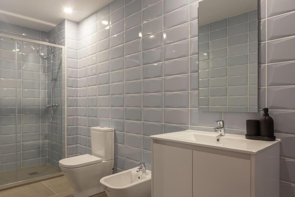 2E Apartamento Encantador A 3 Minutos Da Praia Матозиньюш Экстерьер фото